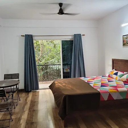 Miranda Guest House By Rosh Hospitality